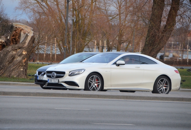 Mercedes-Benz S 63 AMG Coupé C217