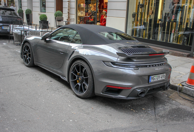 Porsche 992 Turbo S Cabriolet