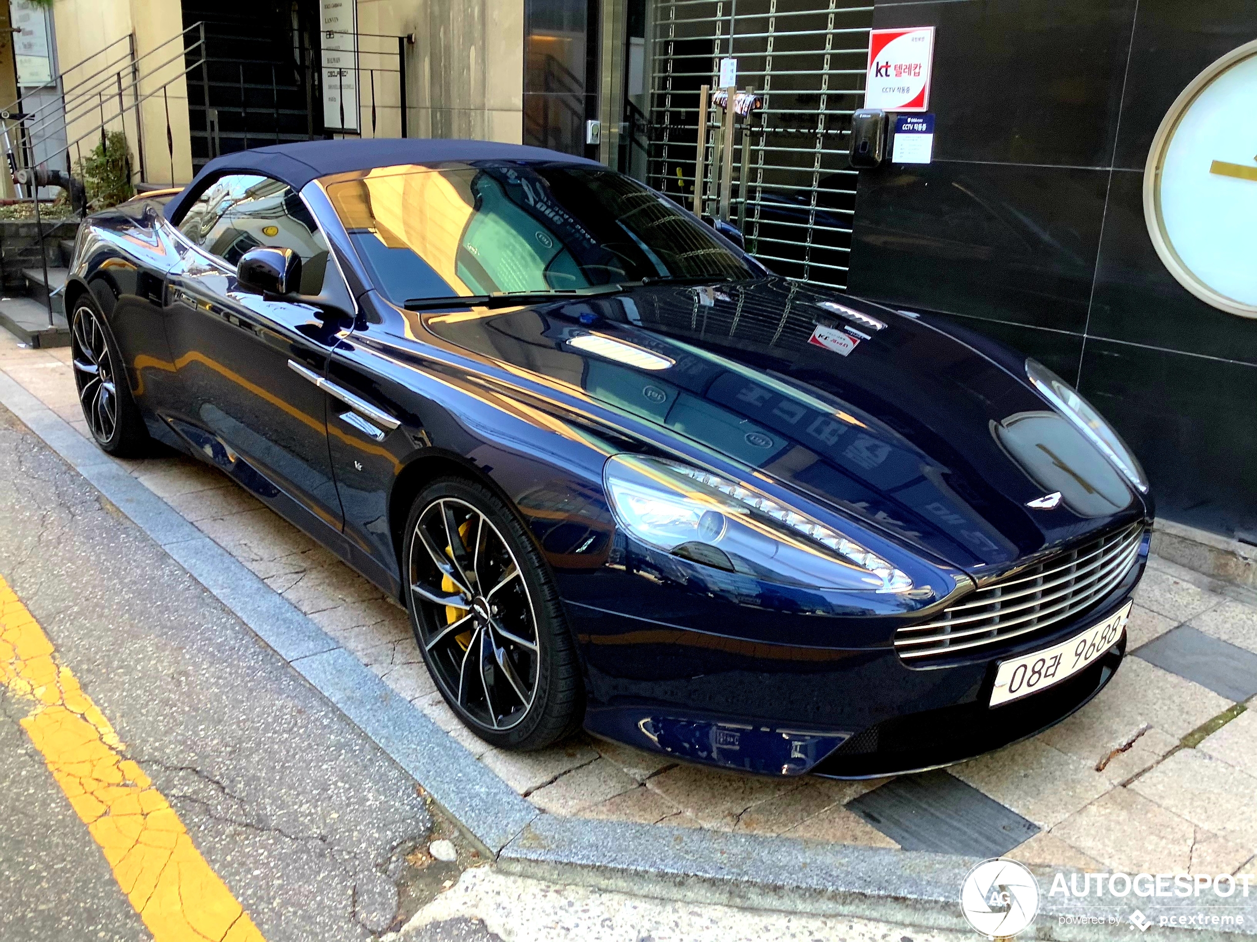 Aston Martin DB9 GT Volante 2016