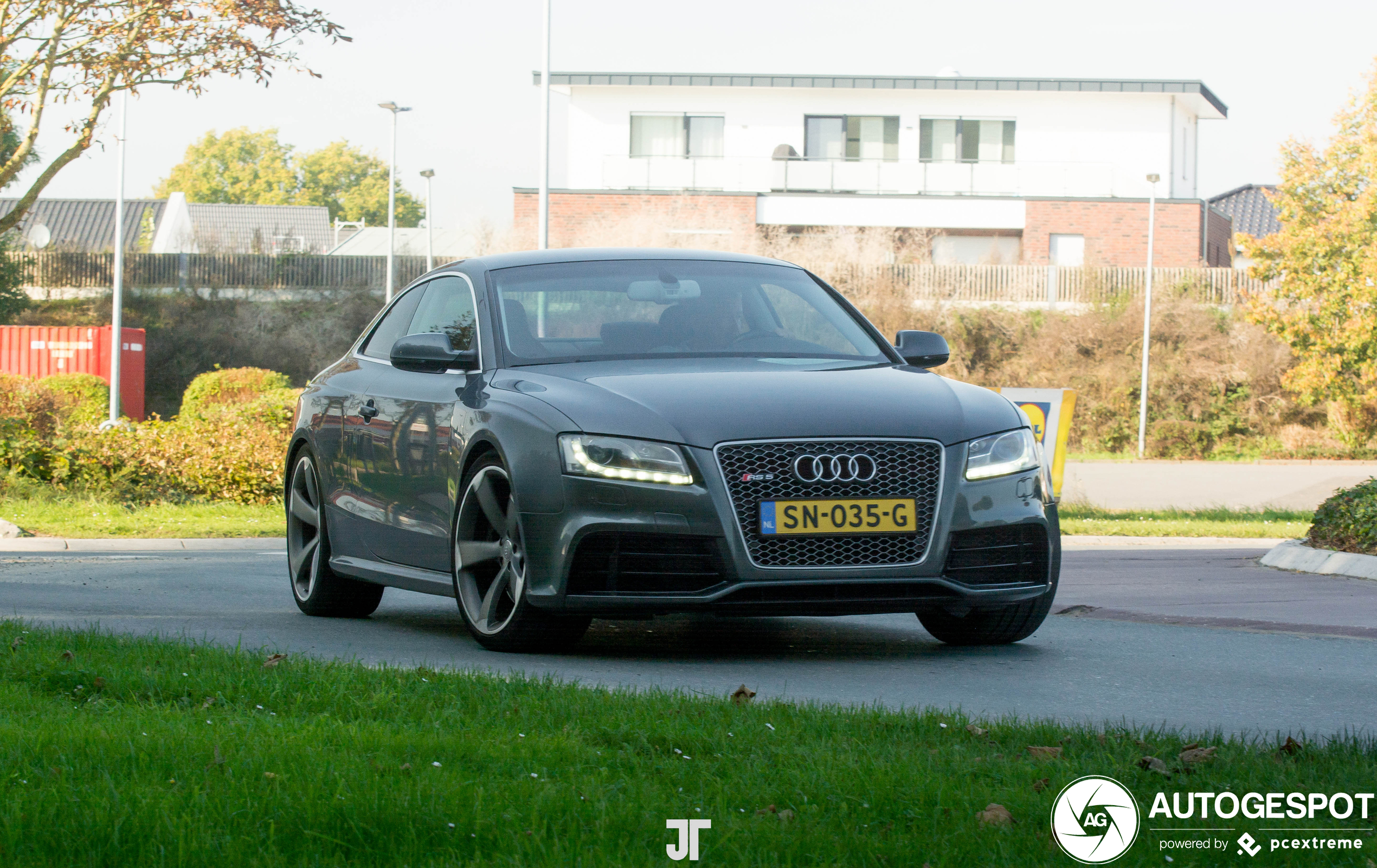 Audi RS5 8T