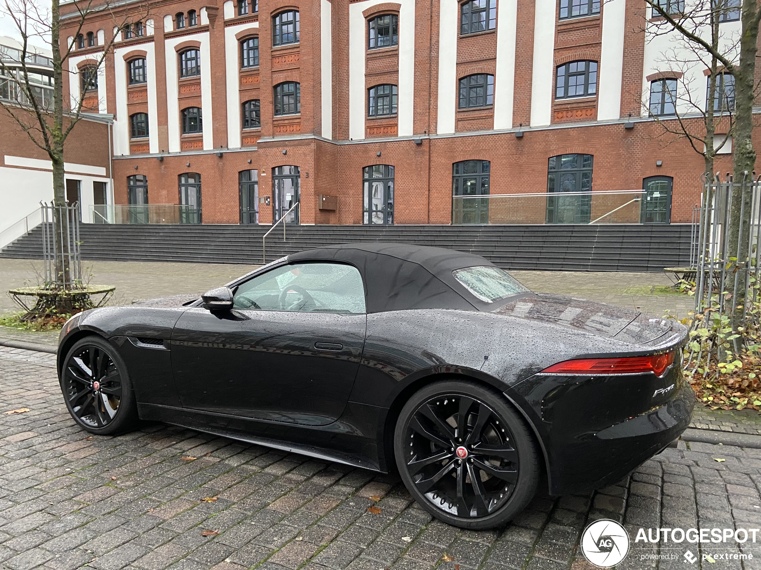 Jaguar F-TYPE S AWD Convertible