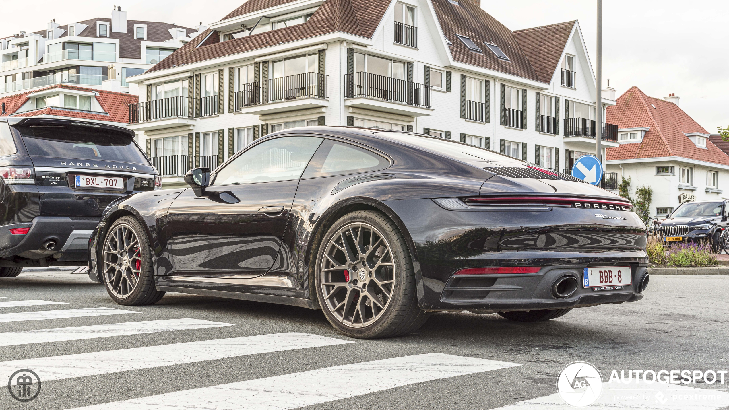 Porsche 992 Carrera 4S