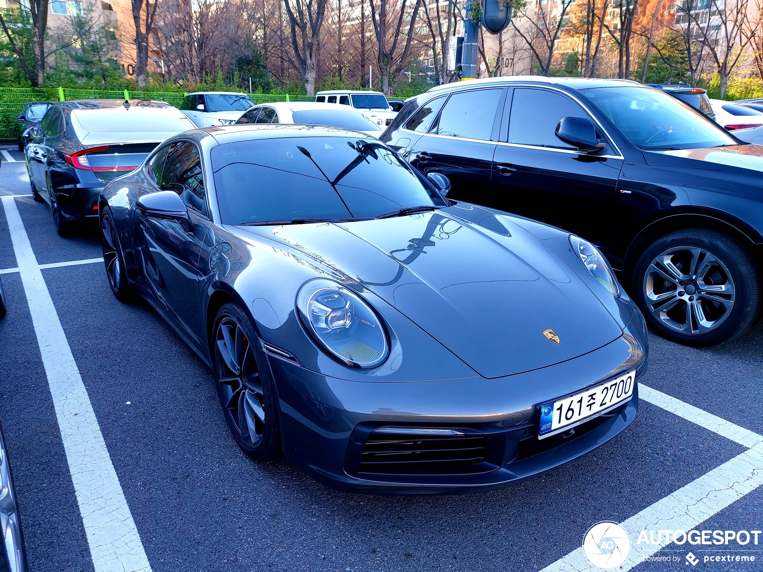 Porsche 992 Carrera 4S