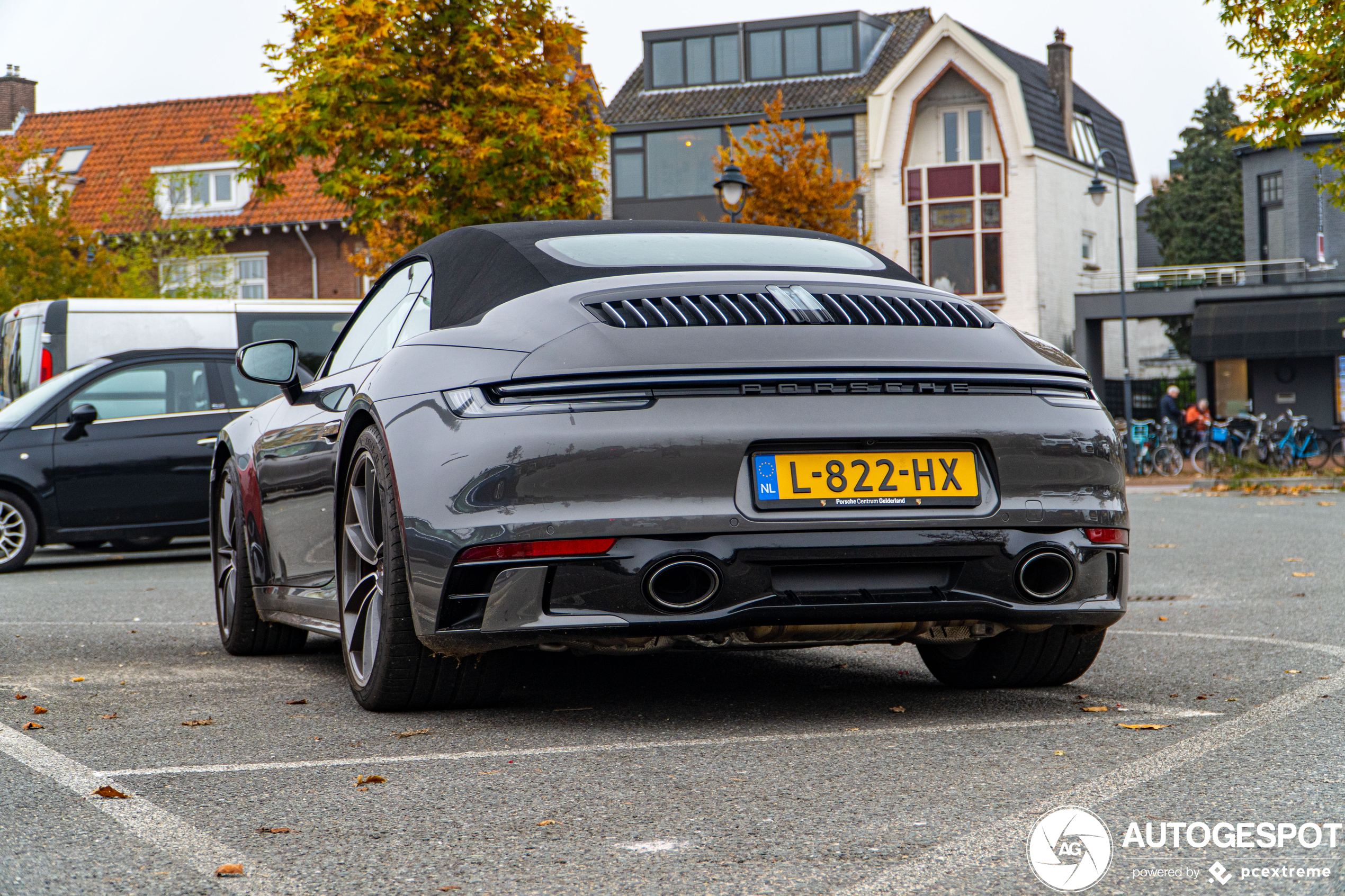 Porsche 992 Carrera 4S Cabriolet