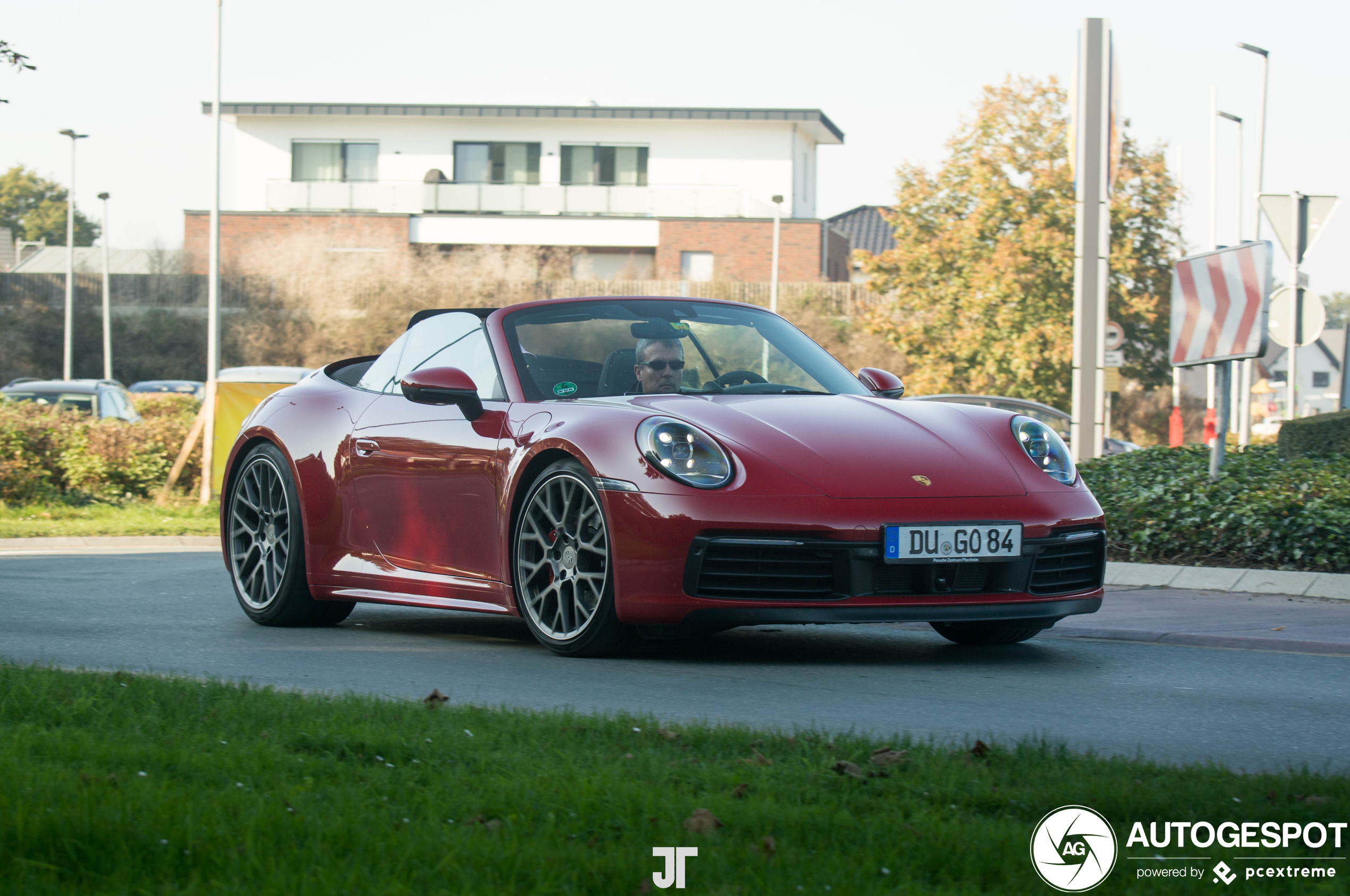 Porsche 992 Carrera 4S Cabriolet