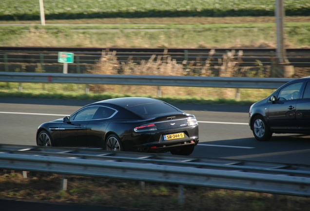 Aston Martin Rapide S