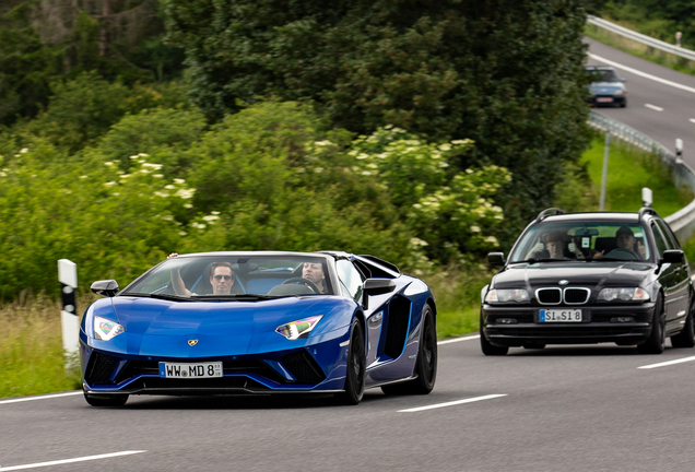 Lamborghini Aventador S LP740-4 Roadster