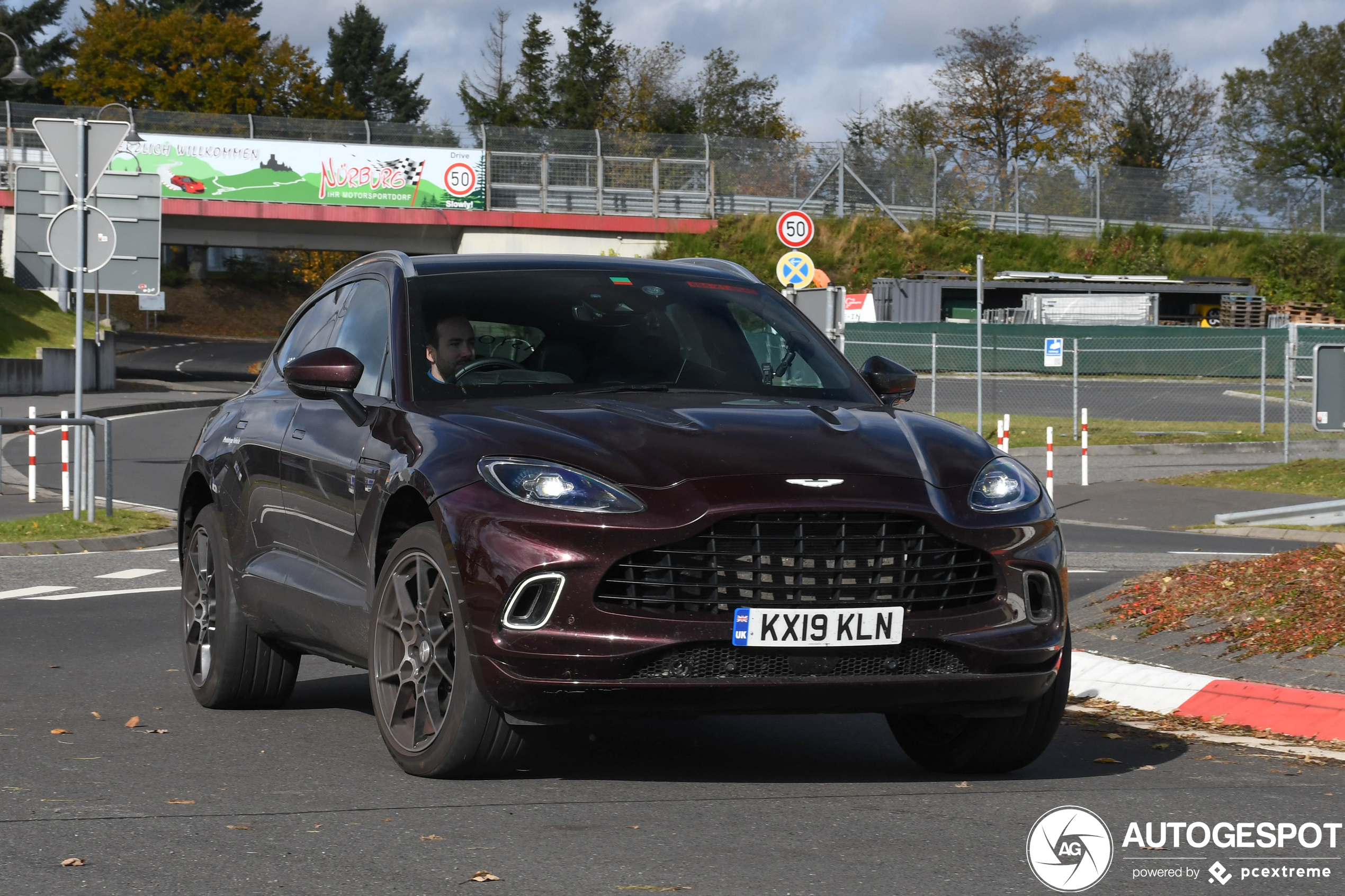 Aston Martin DBX