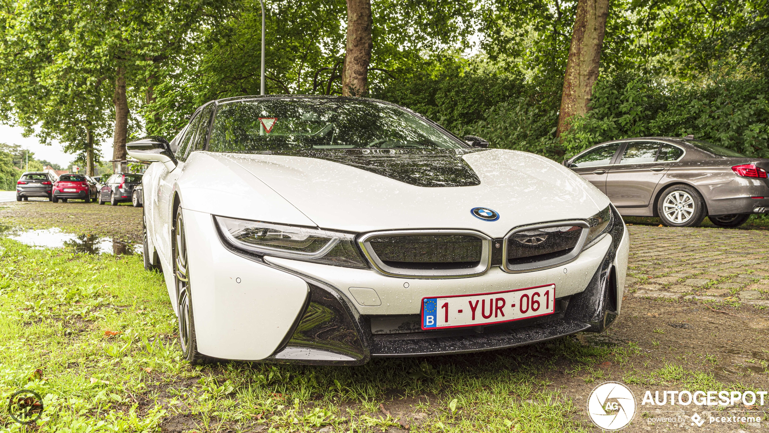 BMW i8 Roadster