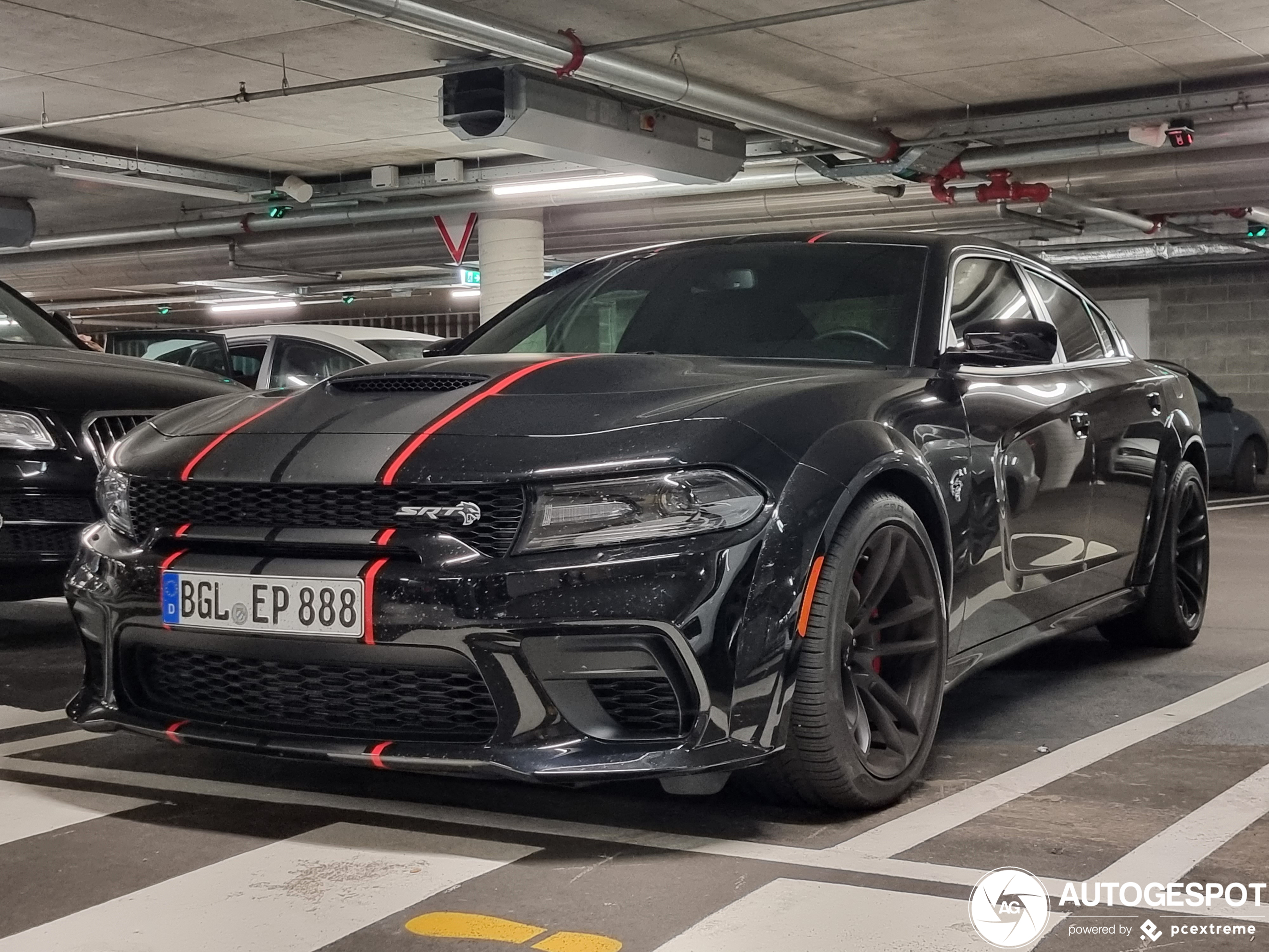 Dodge Charger SRT Hellcat Widebody