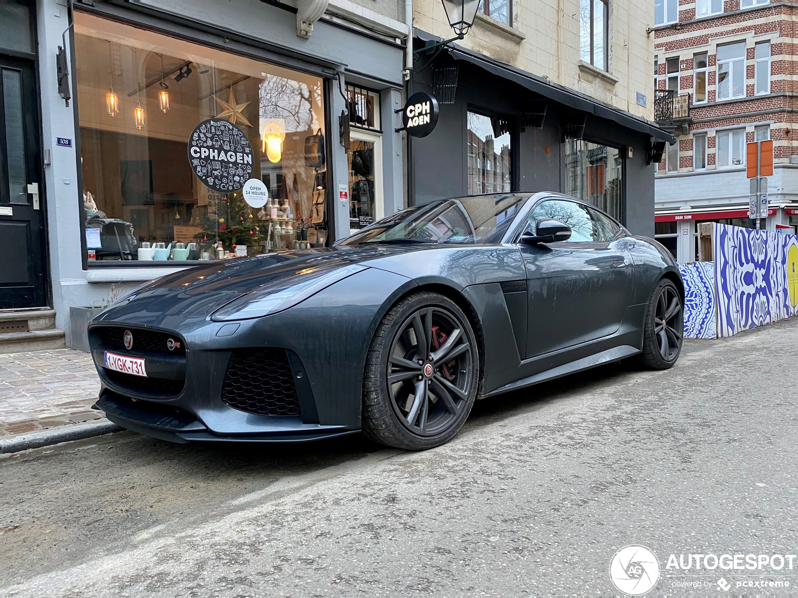 Jaguar F-TYPE SVR Coupé 2017