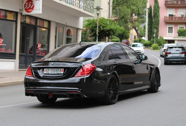 Mercedes-Benz Brabus 850 6.0 Biturbo V222