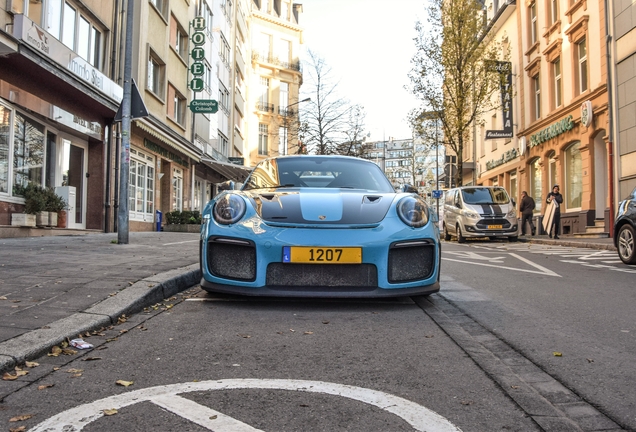 Porsche 991 GT2 RS Weissach Package