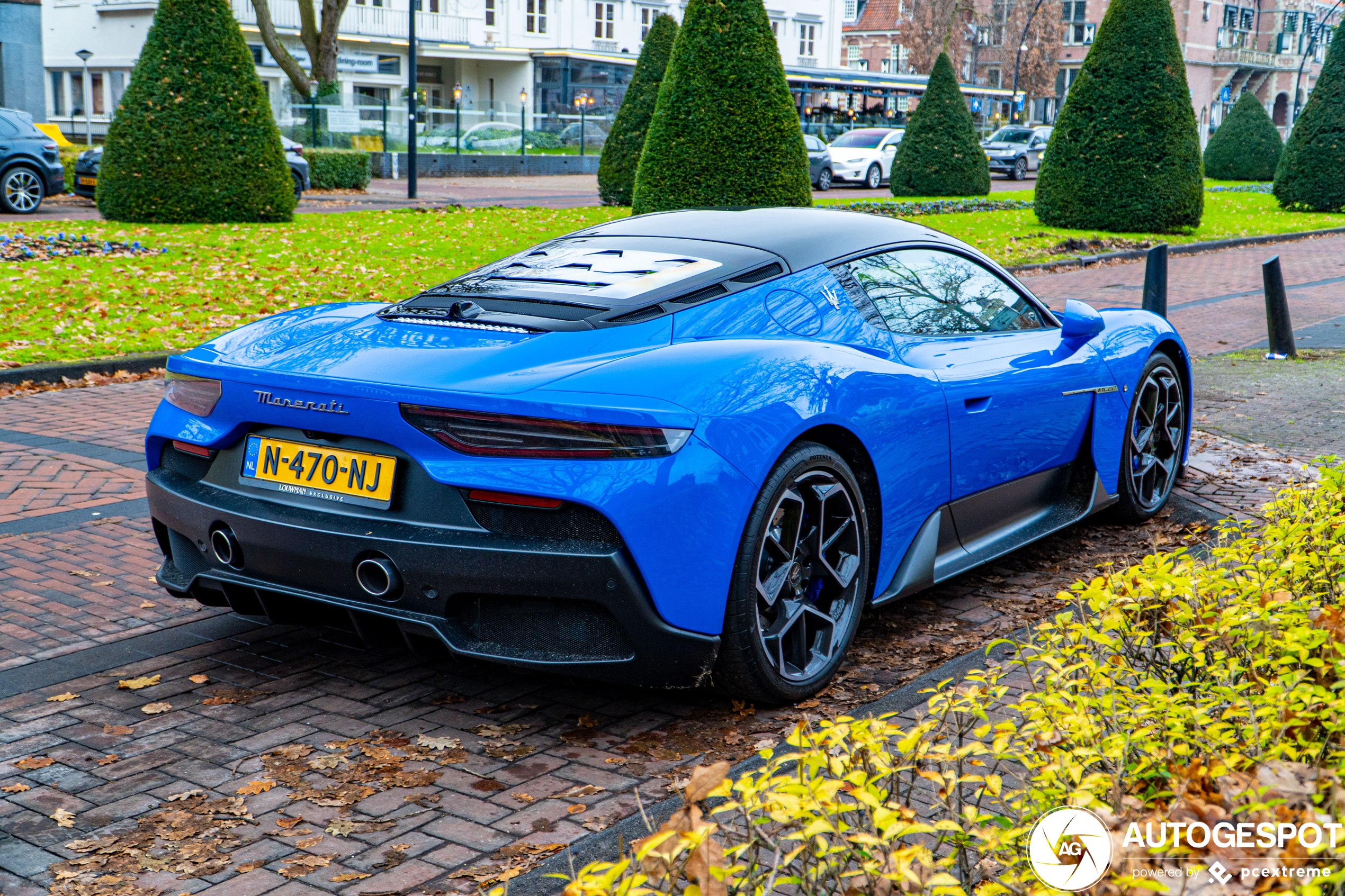 Nederlandse Maserati MC20 duikt op in Zeist