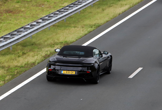 Aston Martin DBS Superleggera Volante