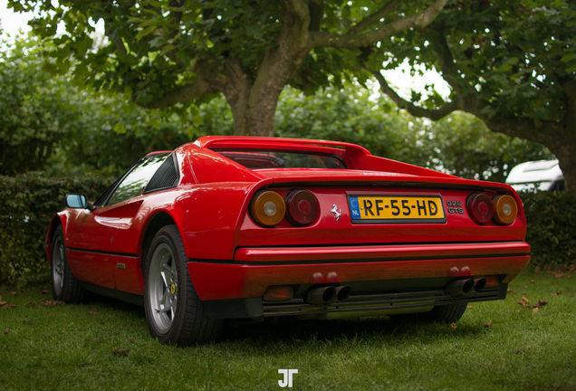 Ferrari 328 GTS