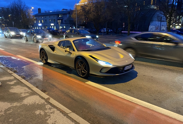 Ferrari F8 Spider