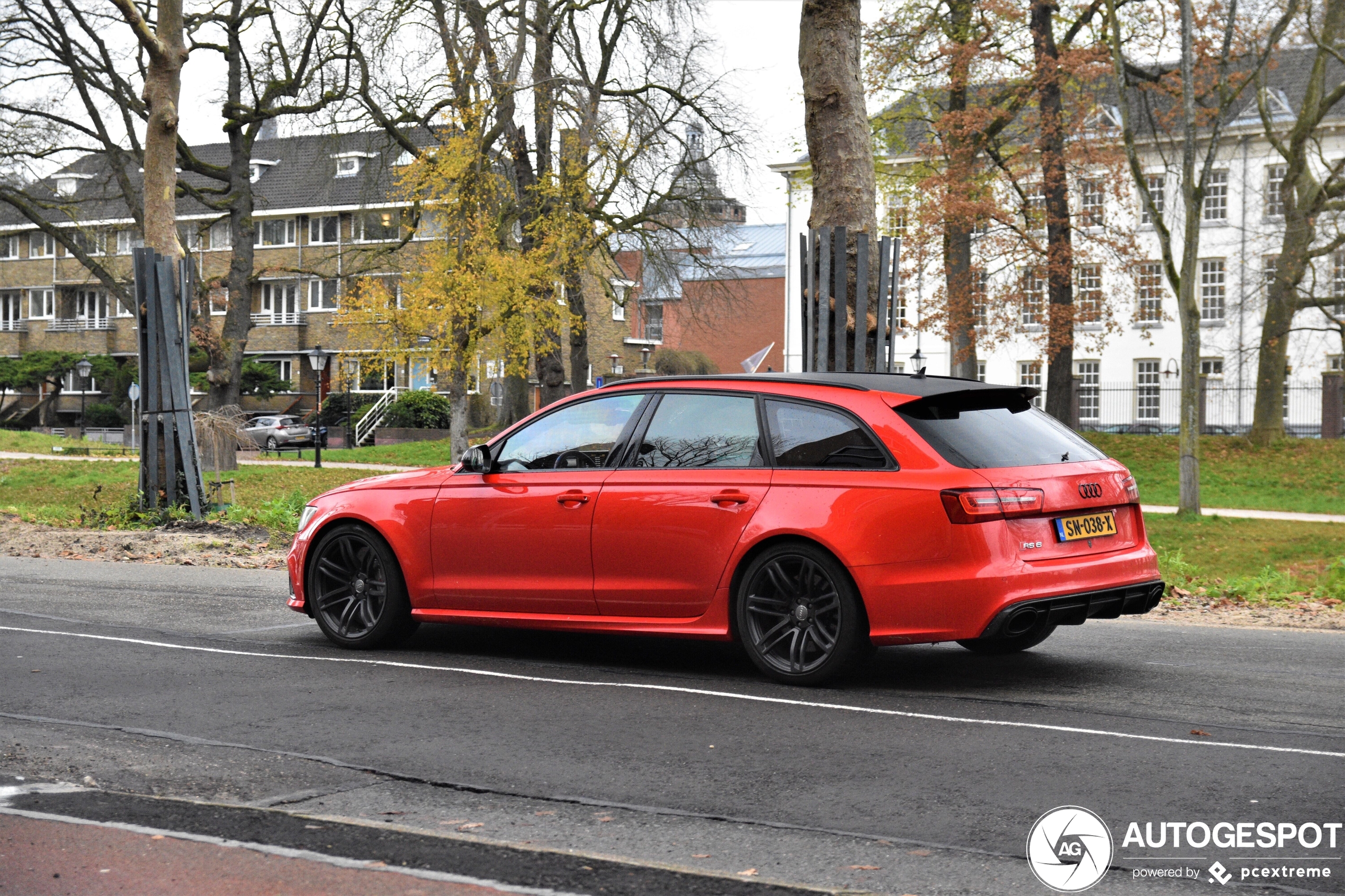 Audi RS6 Avant C7