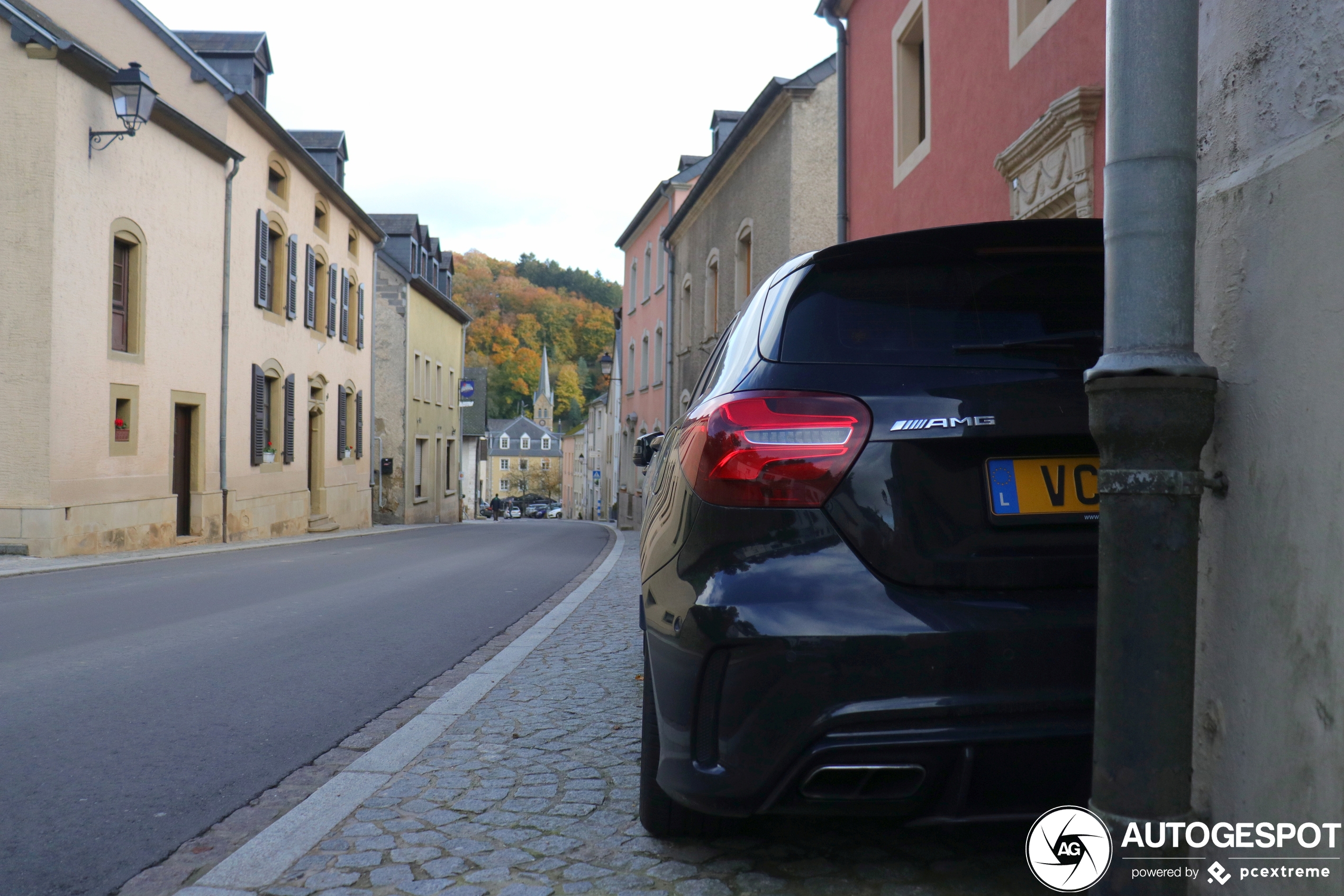 Mercedes-AMG A 45 W176 2015