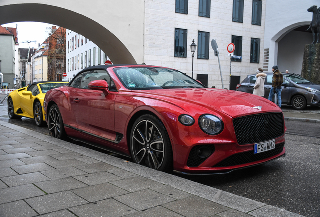 Bentley Continental GTC V8 2020