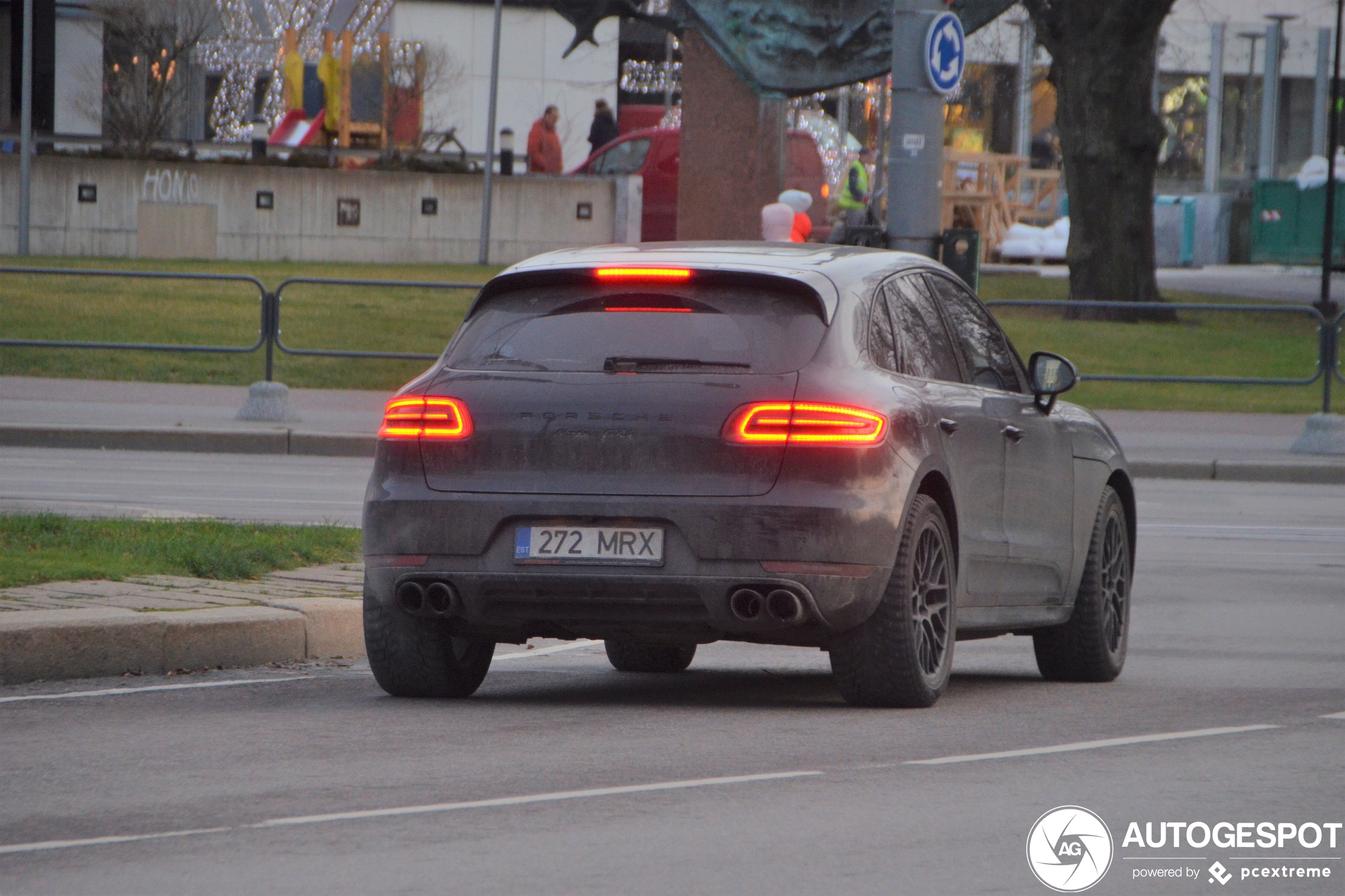 Porsche 95B Macan GTS