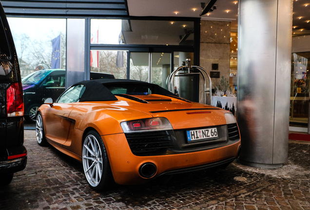 Audi R8 V10 Spyder 2013