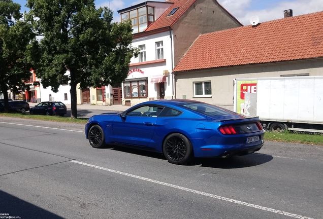 Ford Mustang GT 2015