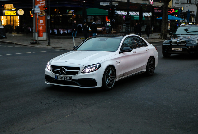 Mercedes-AMG C 63 S W205