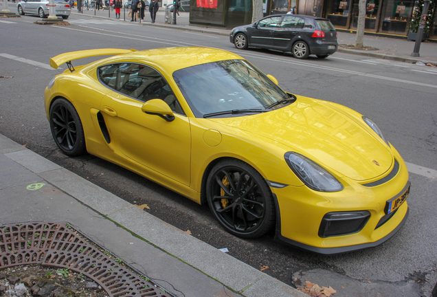 Porsche 981 Cayman GT4