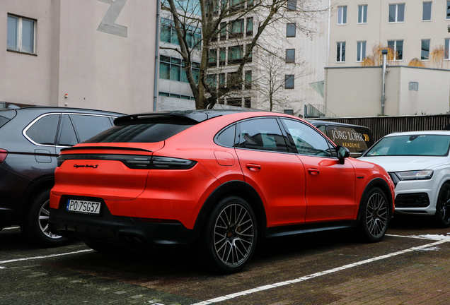 Porsche Cayenne Coupé Turbo S E-Hybrid