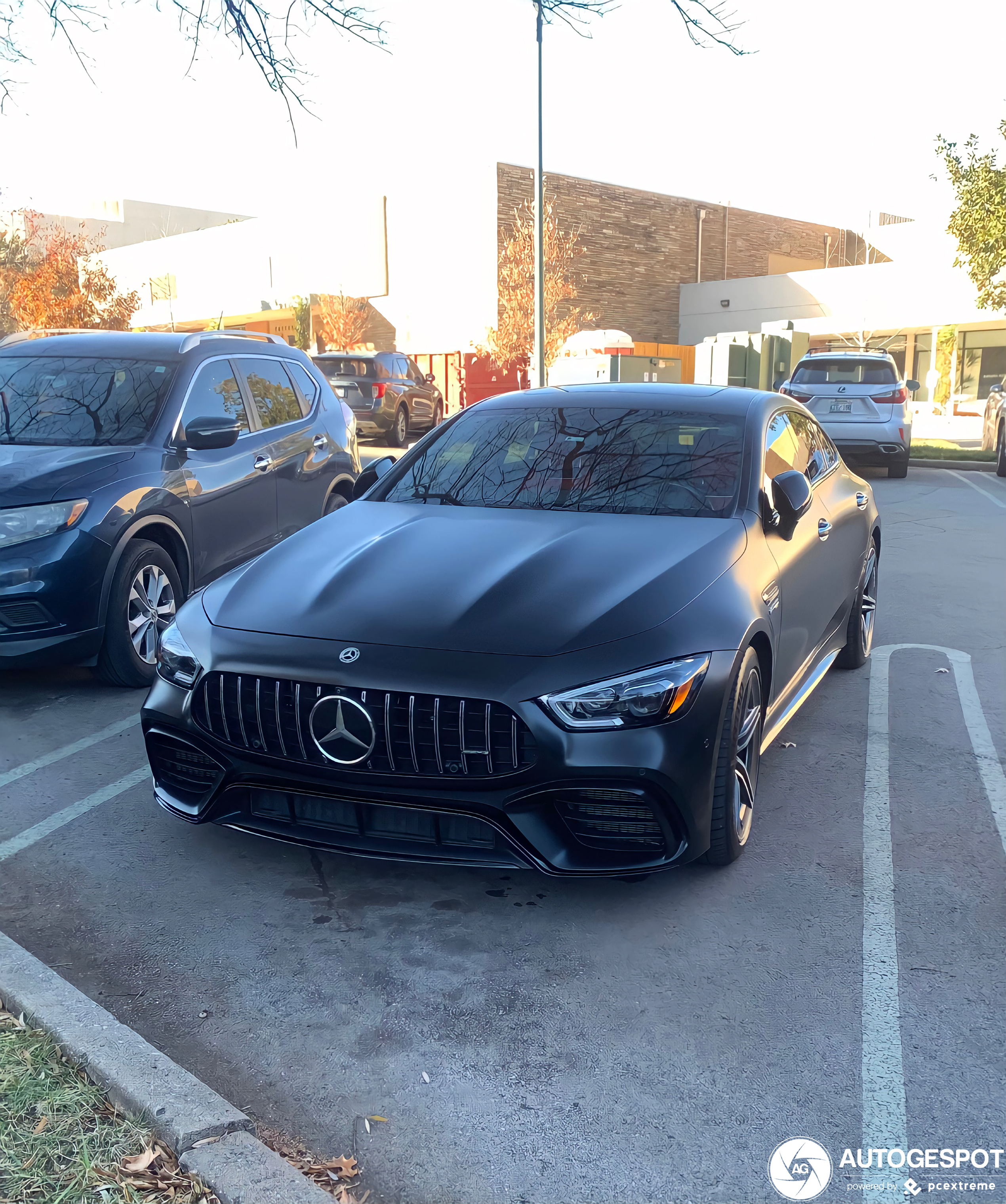 Mercedes-AMG GT 63 S X290