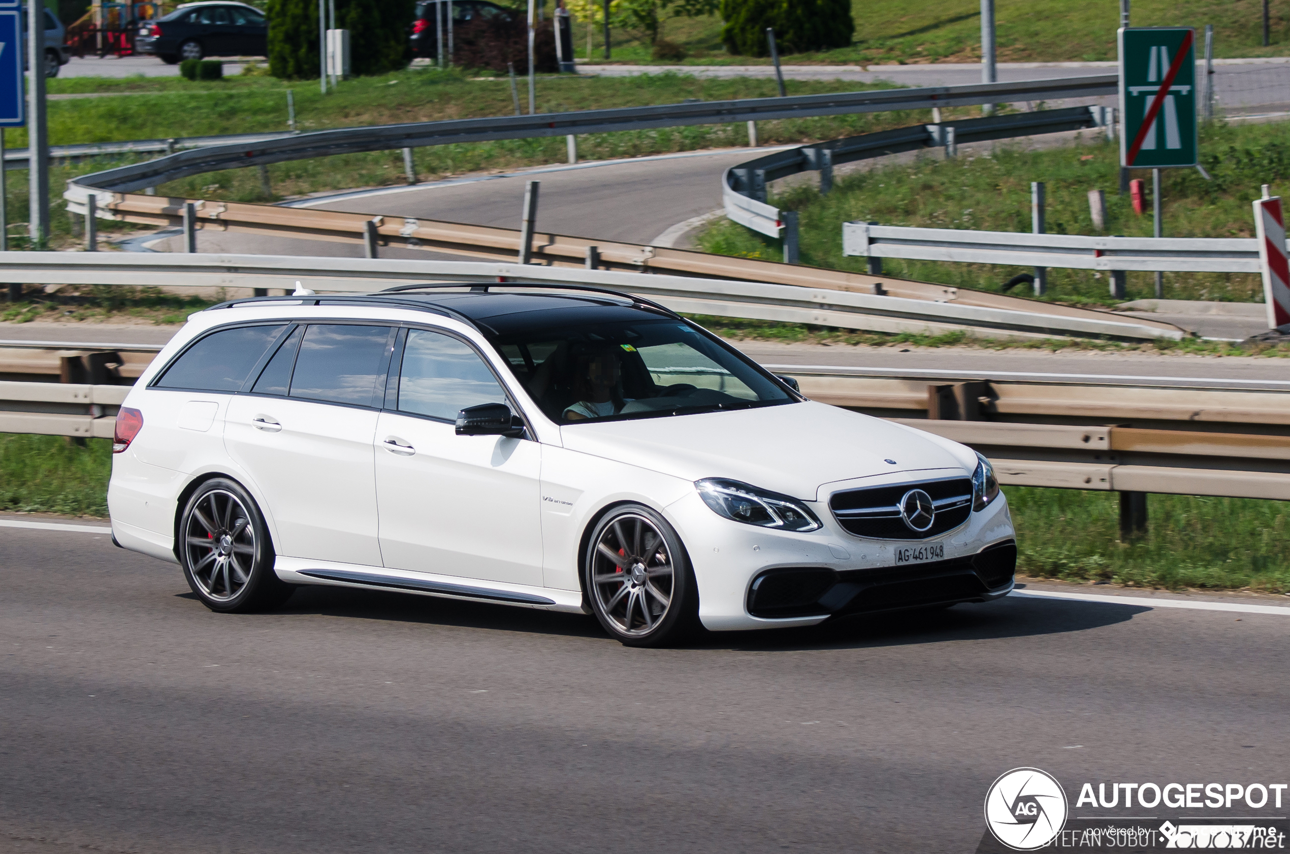 Mercedes-Benz E 63 AMG S Estate S212