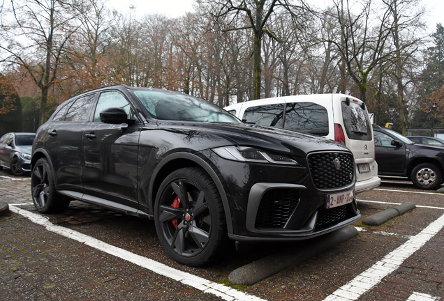 Jaguar F-PACE SVR 2021