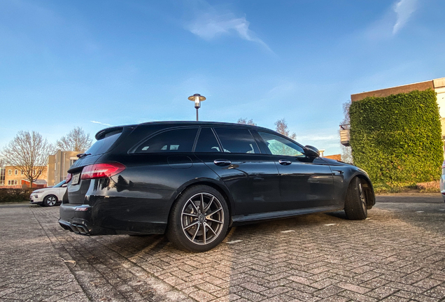 Mercedes-AMG E 63 Estate S213