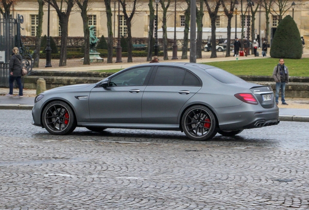 Mercedes-AMG E 63 S W213