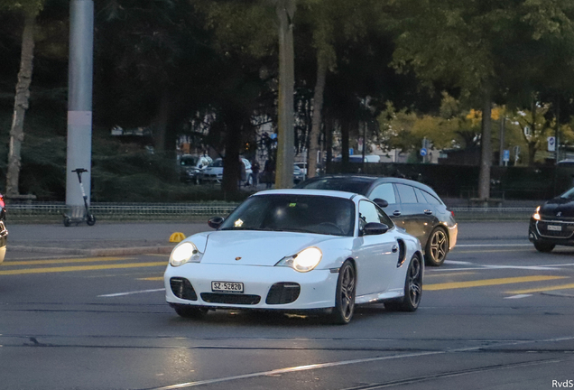 Porsche 996 Turbo