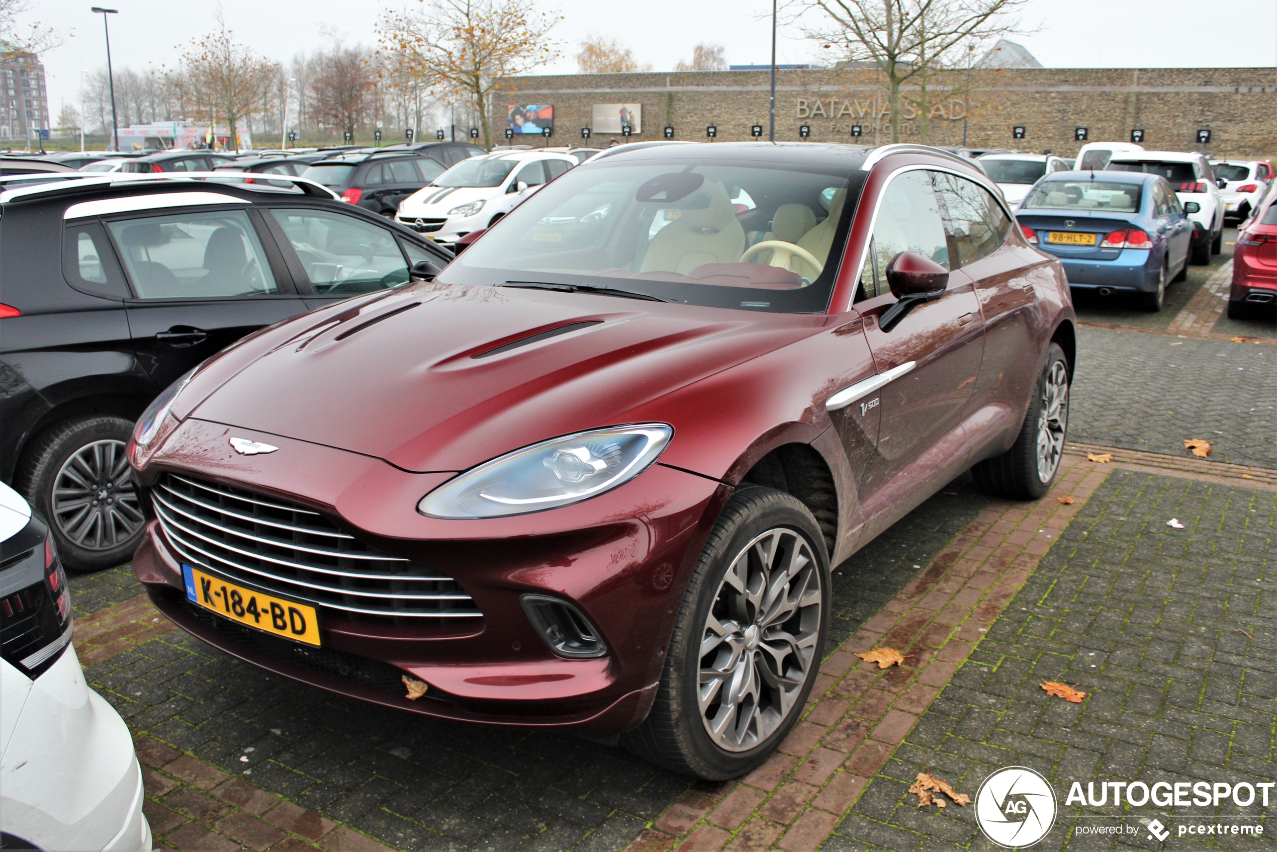 Aston Martin DBX