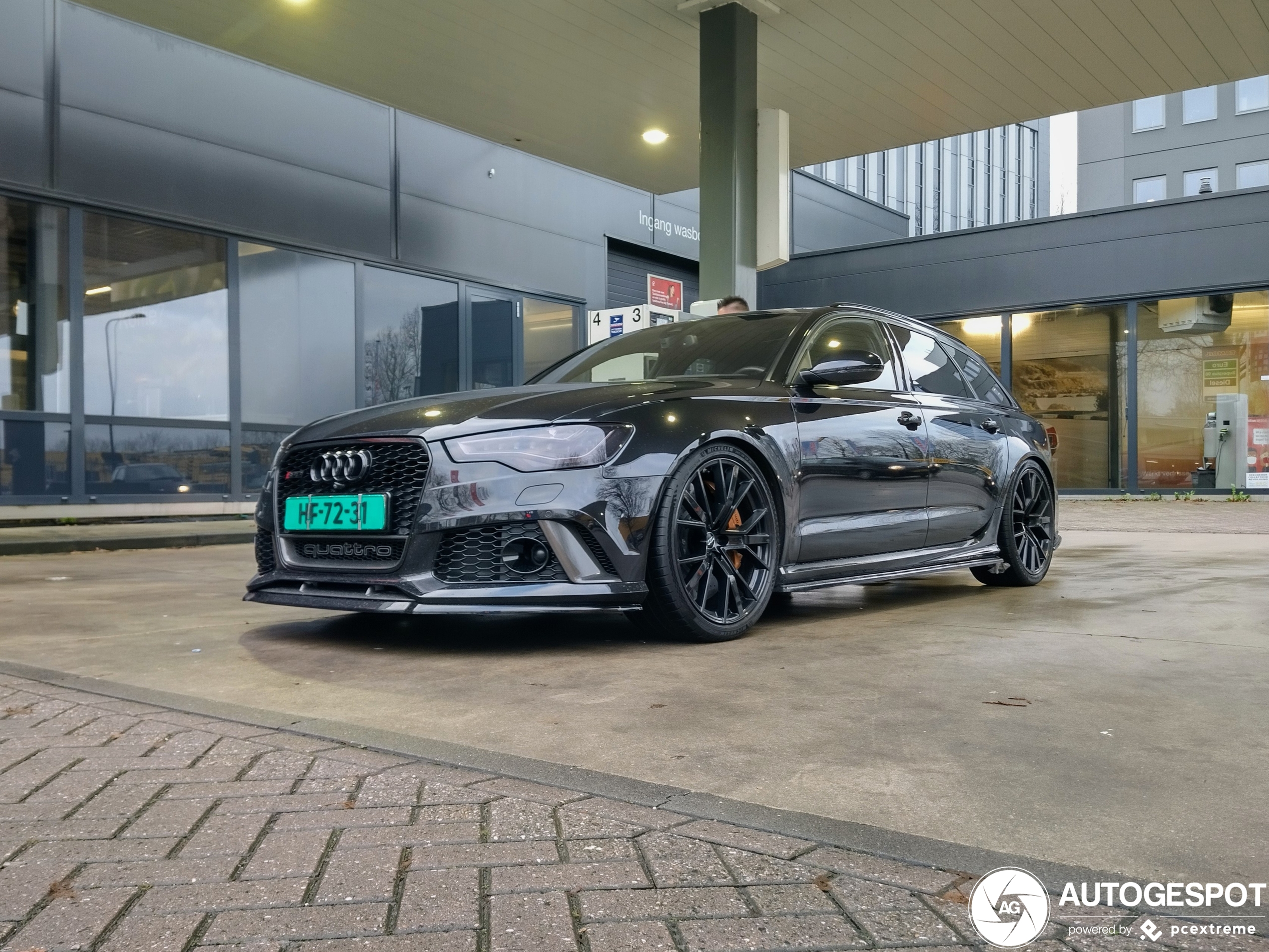 Audi RS6 Avant C7