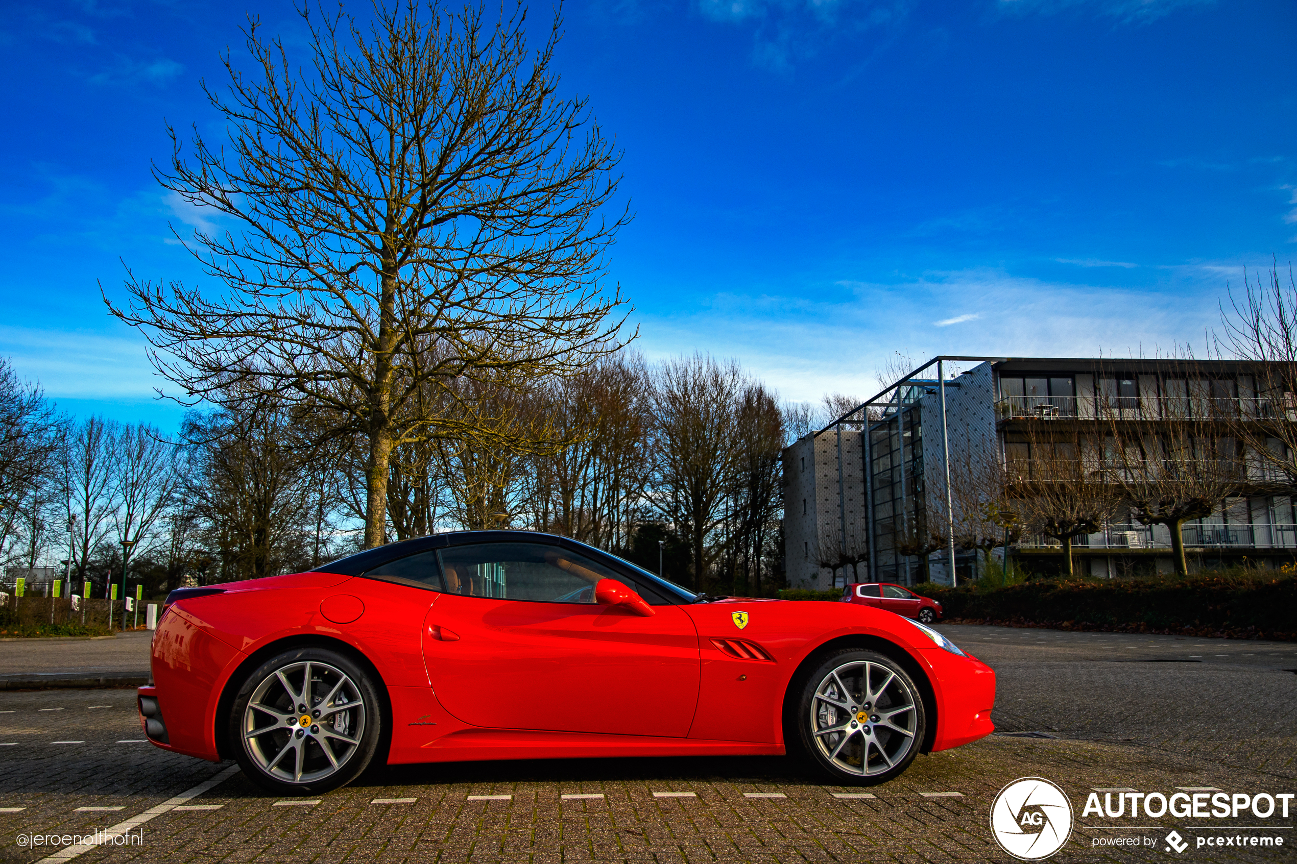 Ferrari California