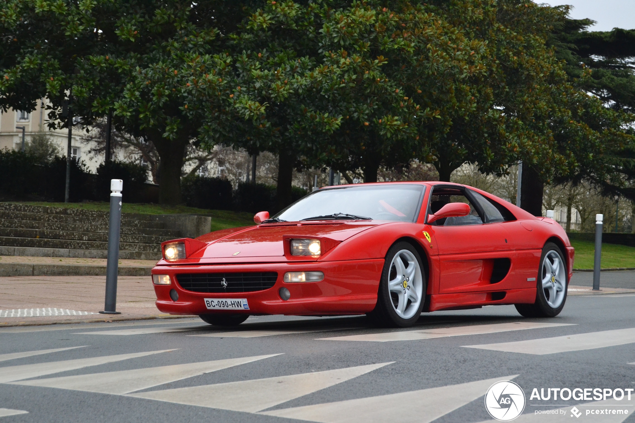 Ferrari F355 GTS