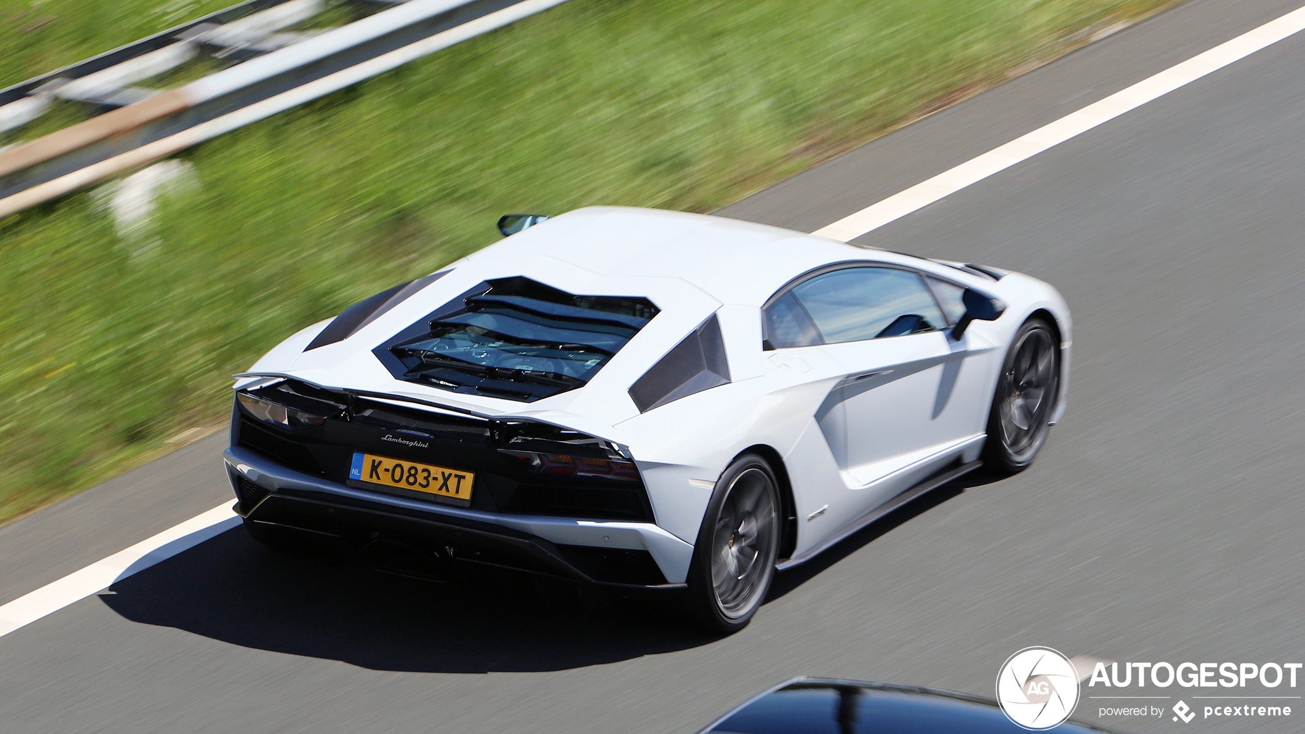 Lamborghini Aventador S LP740-4