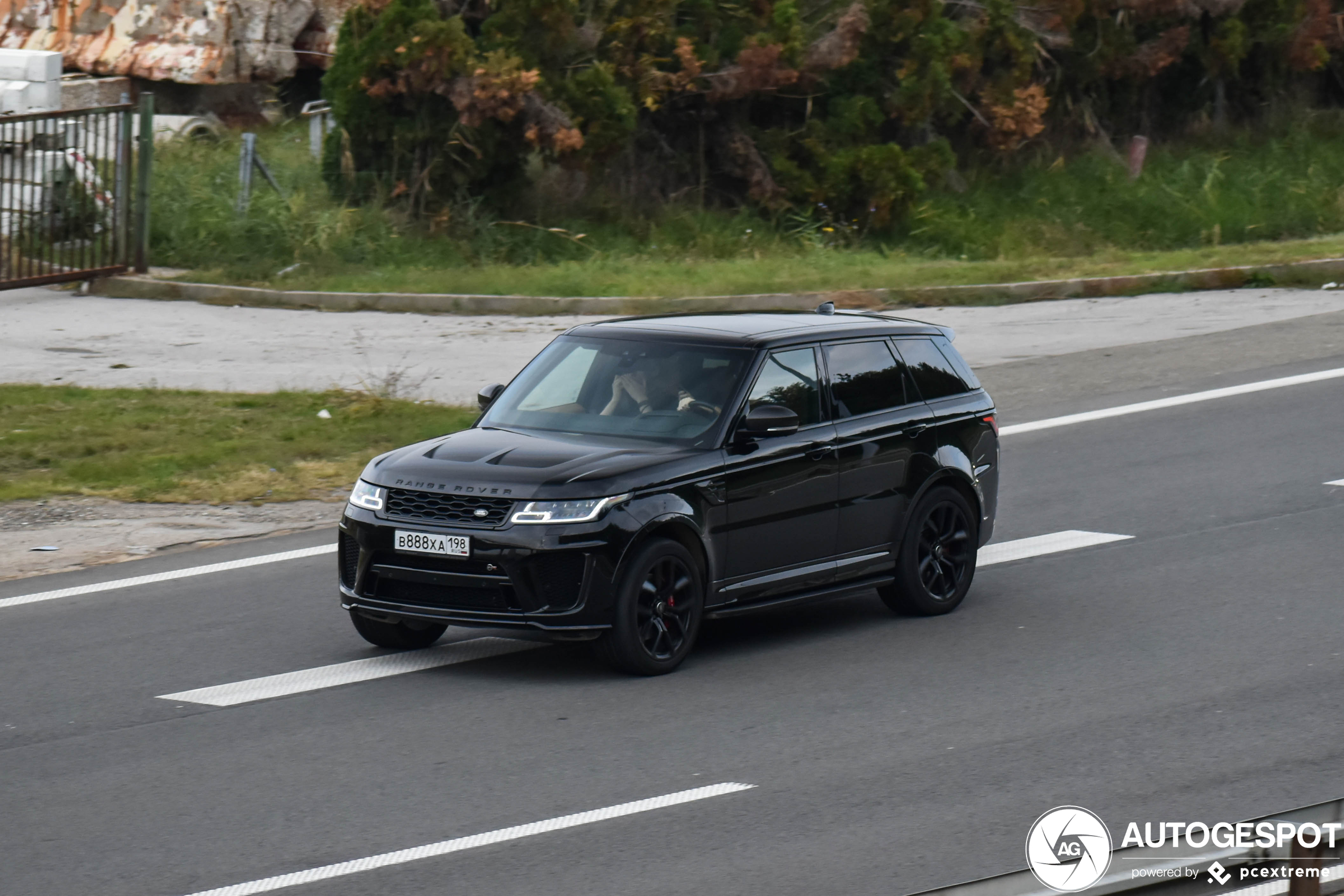 Land Rover Range Rover Sport SVR 2018 Carbon Edition