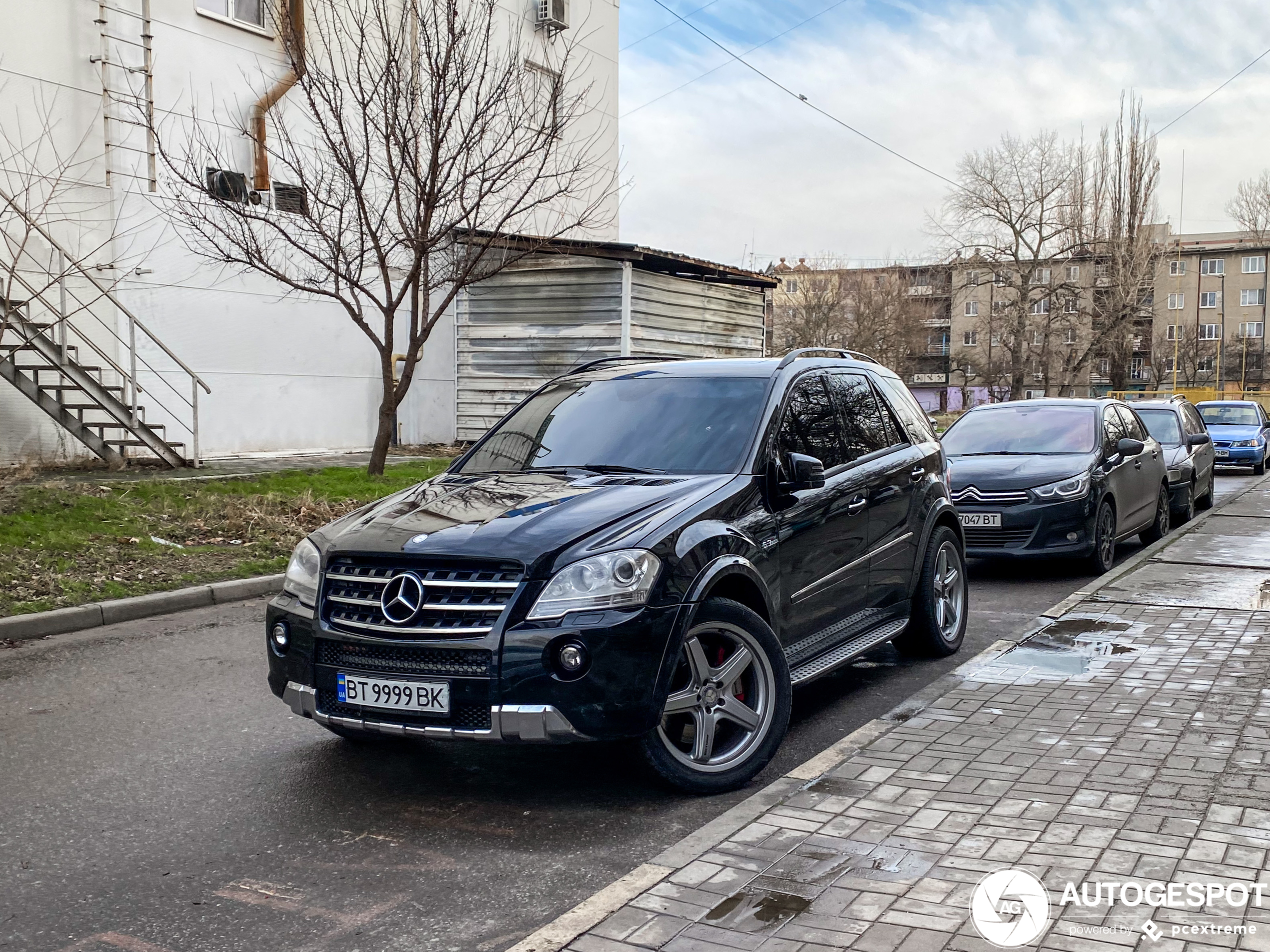 Mercedes-Benz ML 63 AMG 10th Anniversary