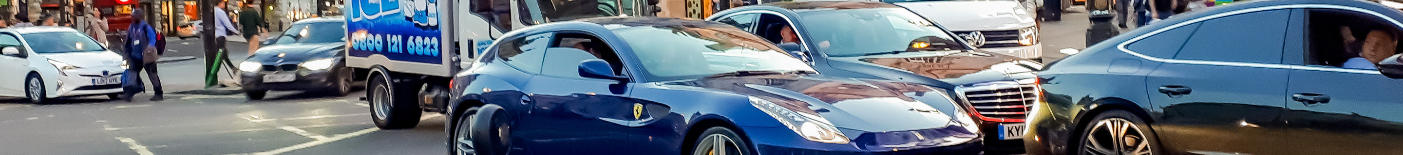 Ferrari FF