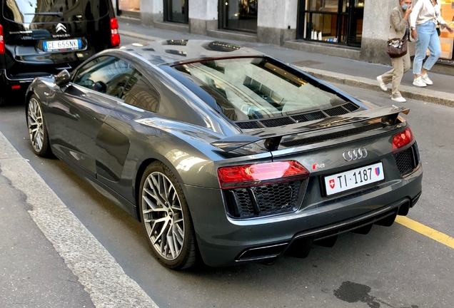 Audi R8 V10 Plus 2015