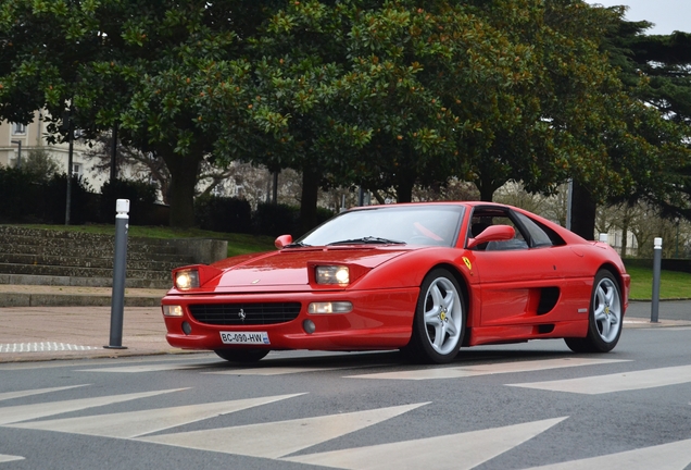 Ferrari F355 GTS