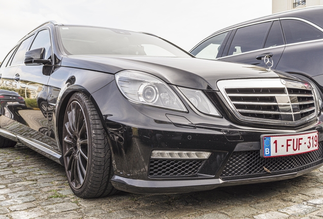 Mercedes-Benz E 63 AMG S212 V8 Biturbo