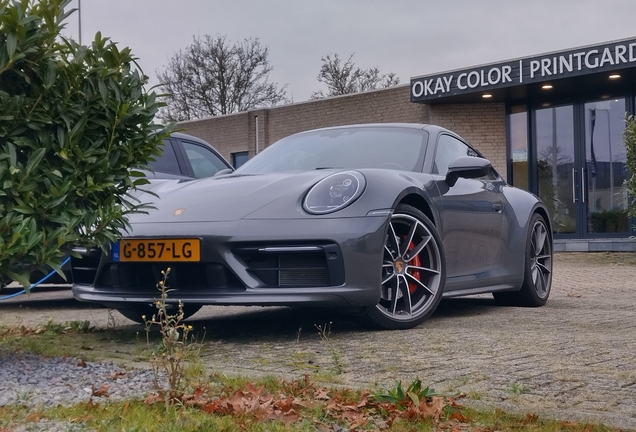 Porsche 992 Carrera 4S