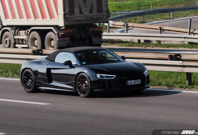 Audi R8 V10 Spyder 2016