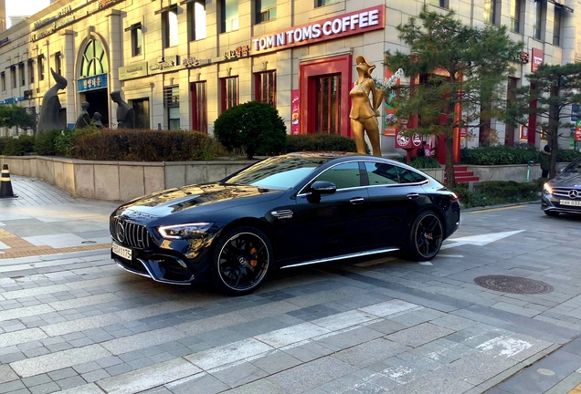 Mercedes-AMG GT 63 S X290